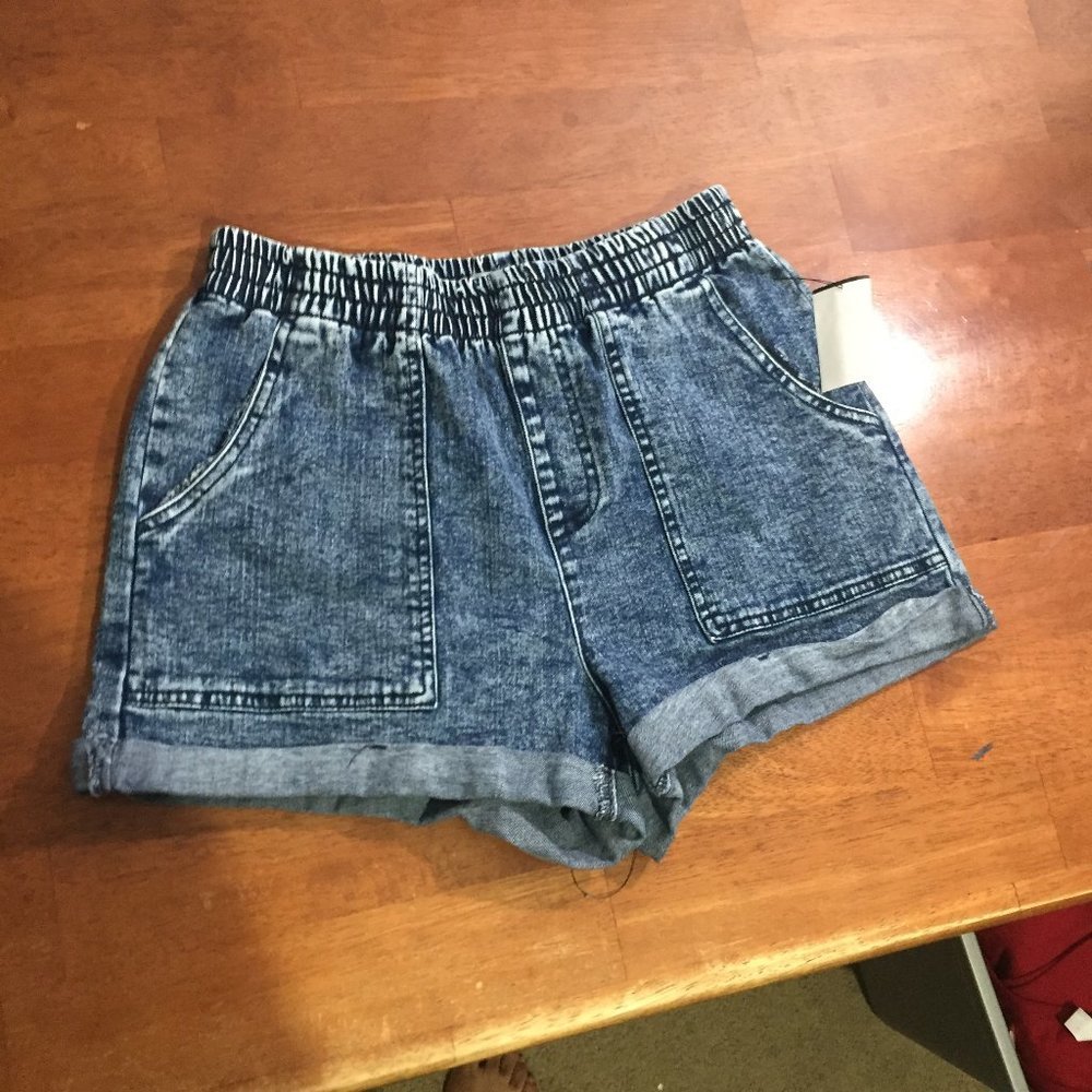 Sky & Sparrow Shorts